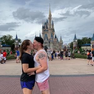 Meet your Posher, Alexandra